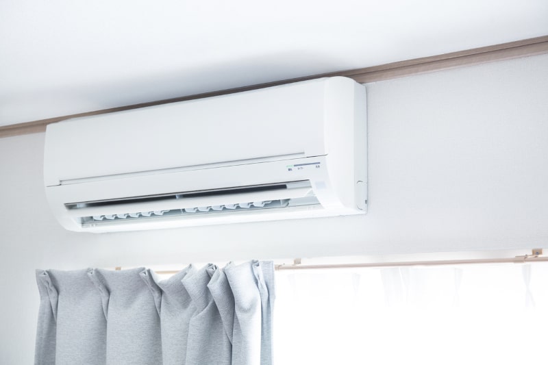 Ductless Ac mini split system Over Windows